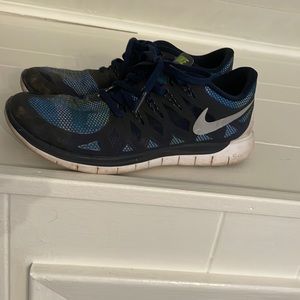 Nike free 5.0 sneakers